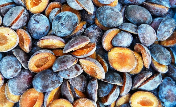 Plum (IQF Frozen)